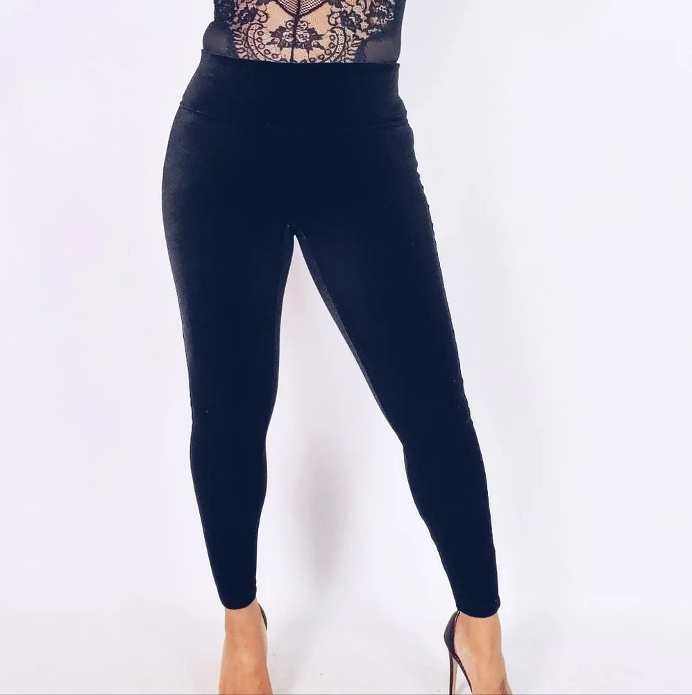 🚫SOLD🚫DKNY Velvet Leggings - Picture 4 of 5